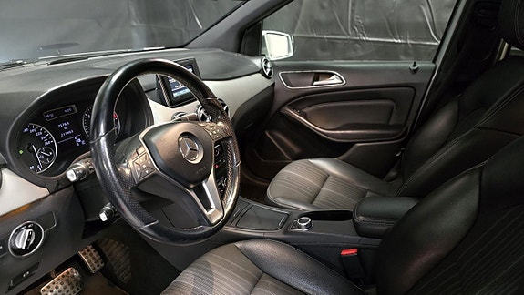 Mercedes-Benz B160 9 of 27