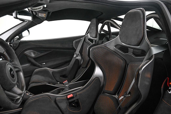 McLaren 765LT 22 of 27