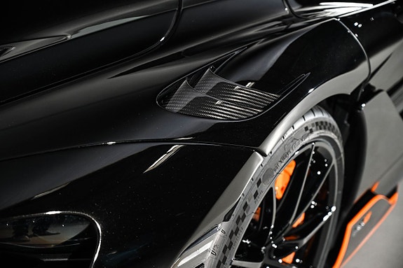 McLaren 765LT 13 of 27