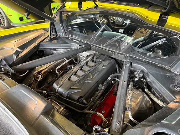 Chevrolet Corvette 21 of 22