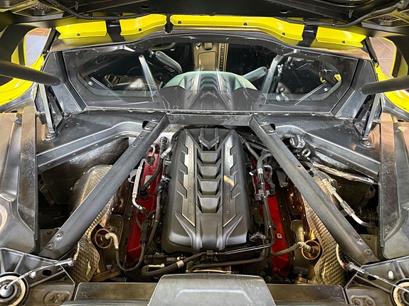 Chevrolet Corvette 22 of 22