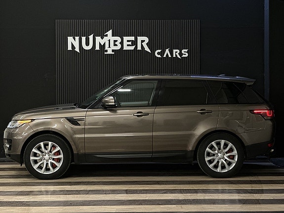 Land Rover Range Rover Sport 5 of 5