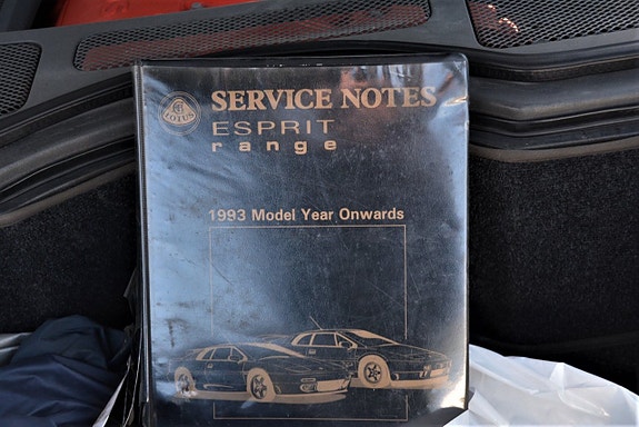 Lotus Esprit 26 of 29