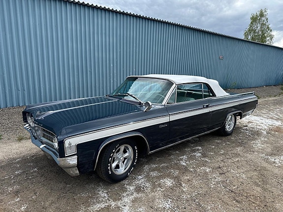 Oldsmobile Starfire 4 of 21