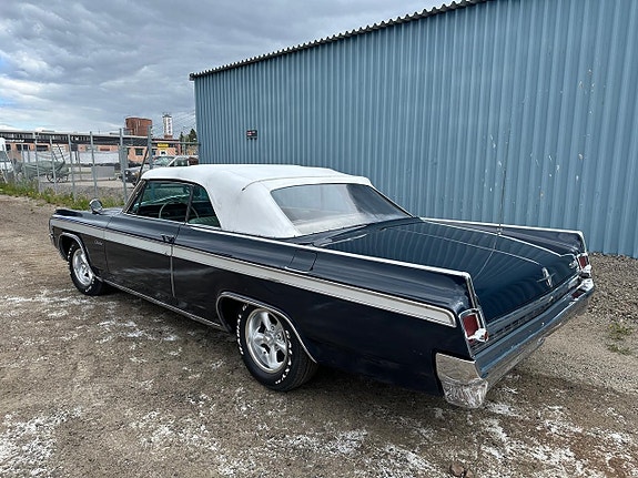 Oldsmobile Starfire 7 of 21