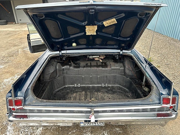 Oldsmobile Starfire 20 of 21