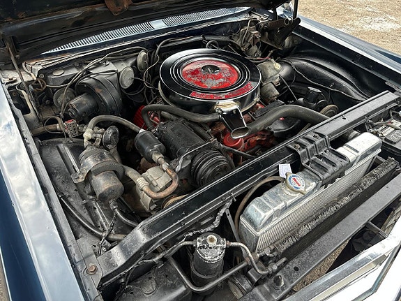 Oldsmobile Starfire 15 of 21