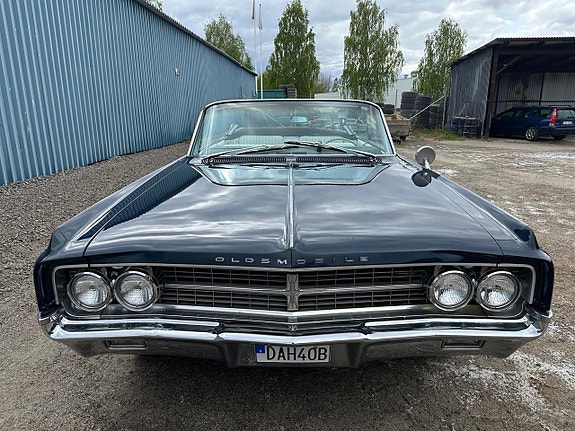 Oldsmobile Starfire 8 of 21