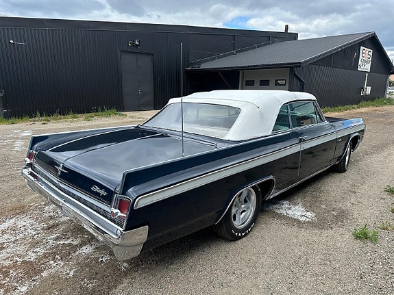 Oldsmobile Starfire 3 of 21