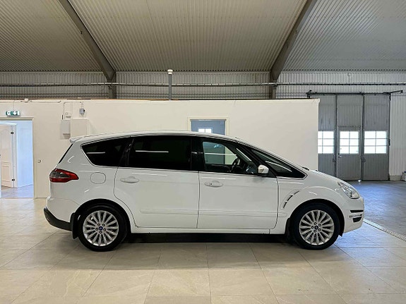 Ford S-MAX 5 of 5