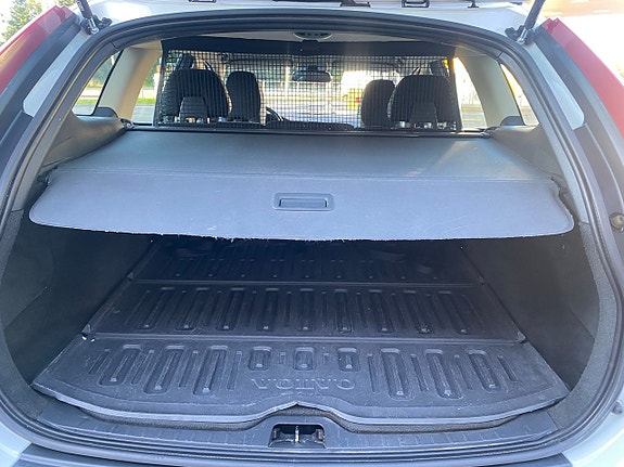 Volvo XC60 13 of 15