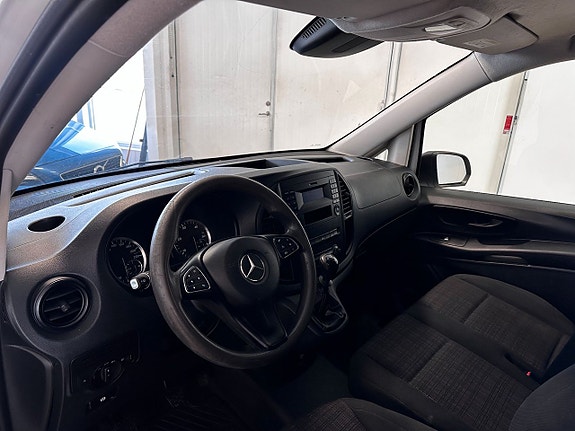Mercedes-Benz Vito 109 7 of 11