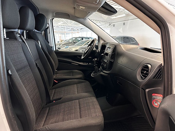 Mercedes-Benz Vito 109 8 of 11