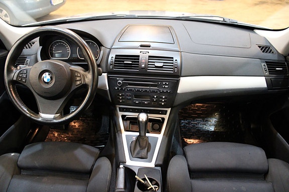 BMW X3 10 of 10