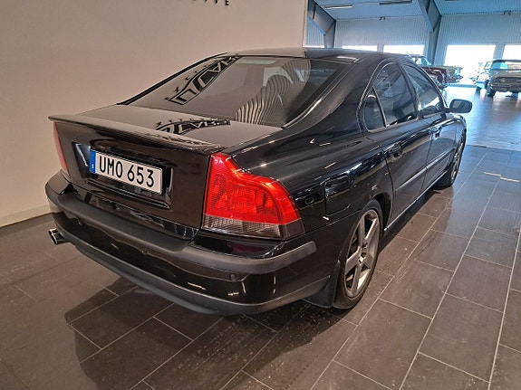 Volvo S60 6 of 19