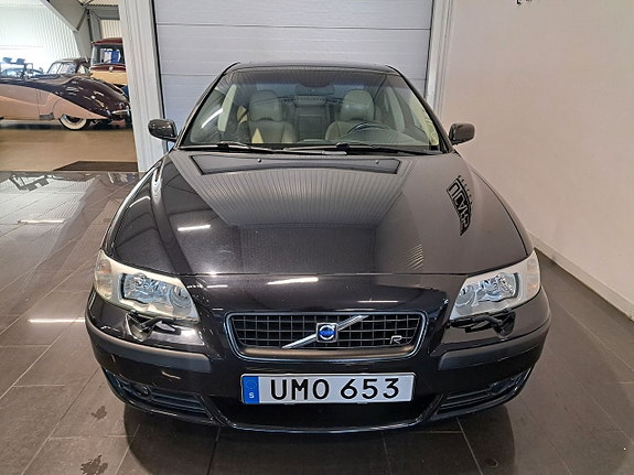 Volvo S60 4 of 19