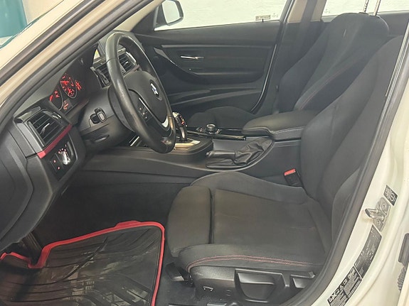 BMW 320 15 of 19