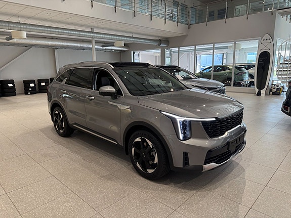 Kia Sorento 6 of 23