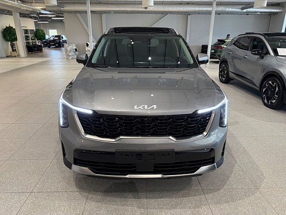 Kia Sorento 7 of 23
