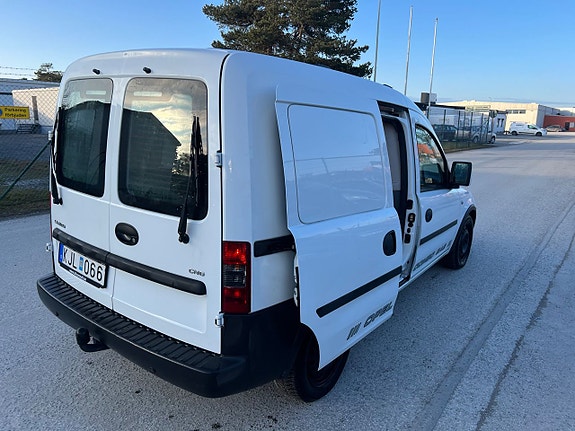 Opel Combo 11 of 17