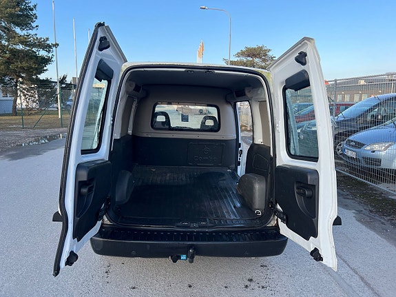 Opel Combo 12 of 17