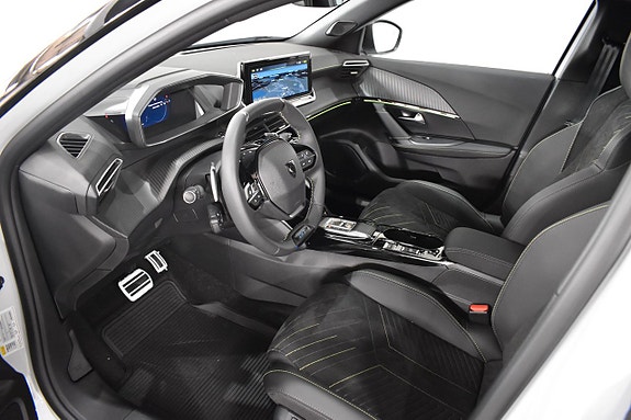 Peugeot 2008 5 of 5