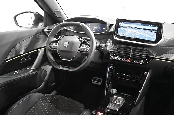 Peugeot 2008 11 of 16