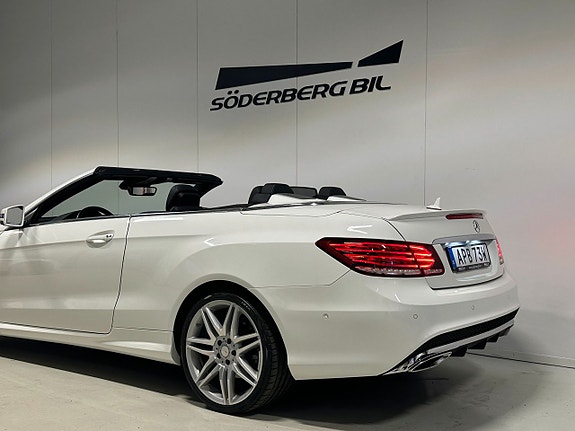 Mercedes-Benz E350 24 of 27