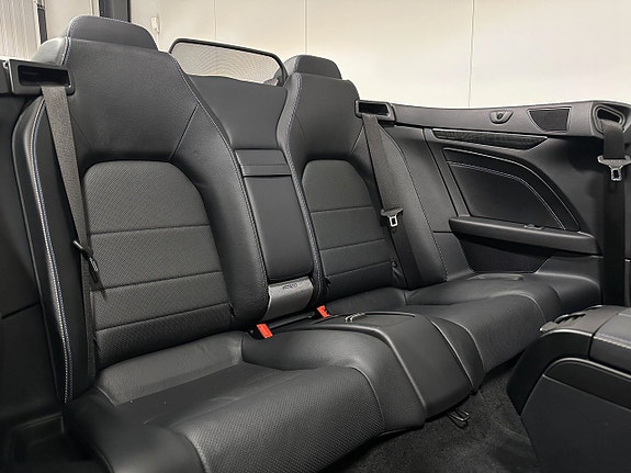 Mercedes-Benz E350 23 of 27