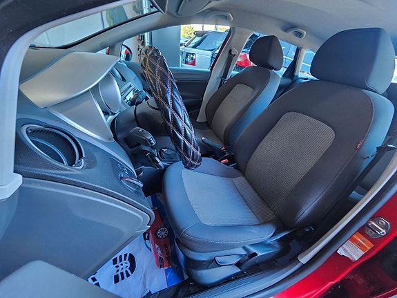 Seat Ibiza 9 of 14