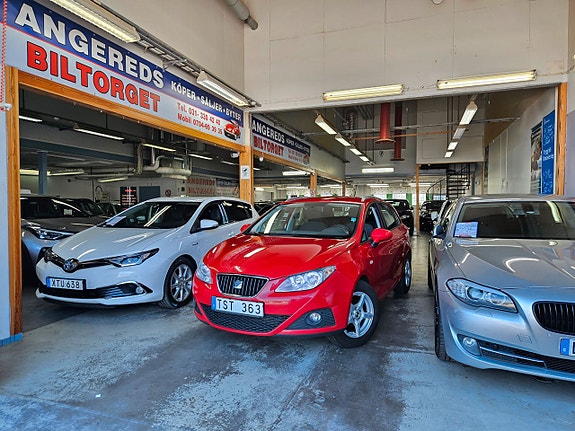 Seat Ibiza 2 of 14