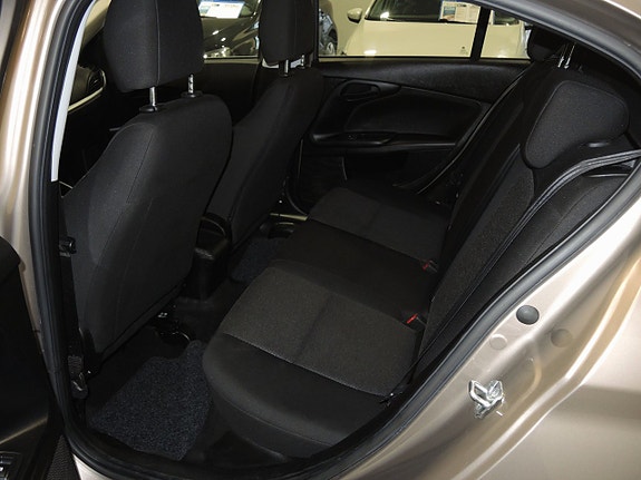 Fiat Tipo 12 of 19
