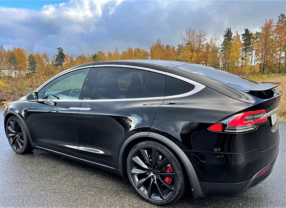 Tesla Model X 5 of 5