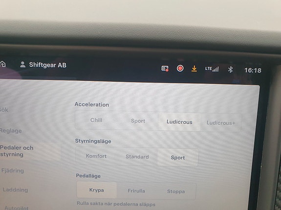 Tesla Model X 28 of 30