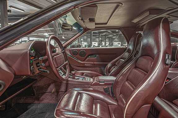 Porsche 928 10 of 20