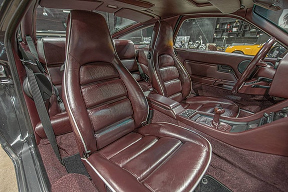 Porsche 928 14 of 20