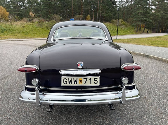 Ford Custom 6 of 12