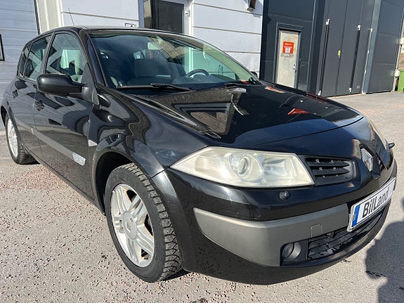 Renault Megane 3 of 7