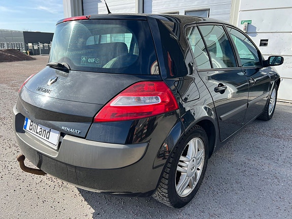 Renault Megane 6 of 7