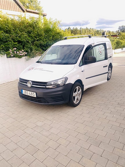 Volkswagen Caddy Maxi 2 of 5