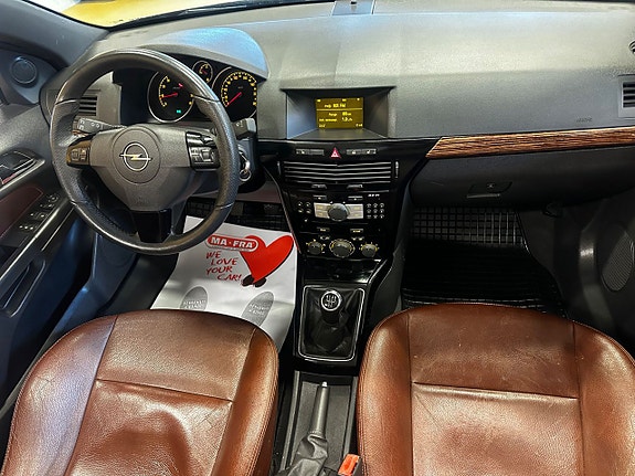 Opel Astra 11 of 17