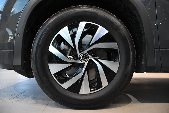 Volkswagen Tayron 10 of 29