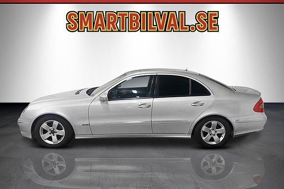 Mercedes-Benz E200 2 of 5