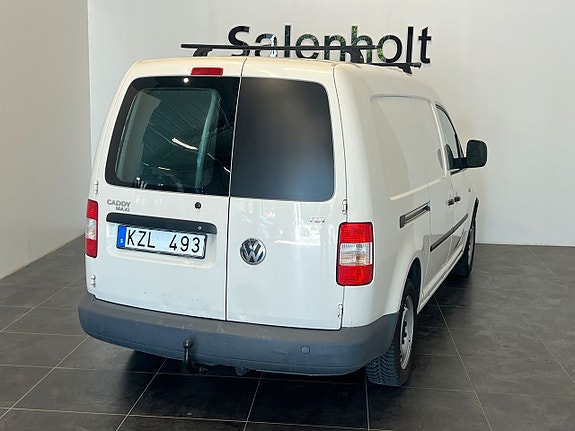 Volkswagen Caddy Maxi 18 of 18