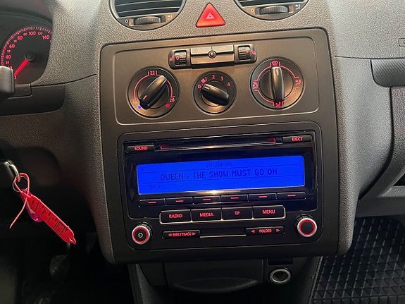 Volkswagen Caddy Maxi 6 of 18