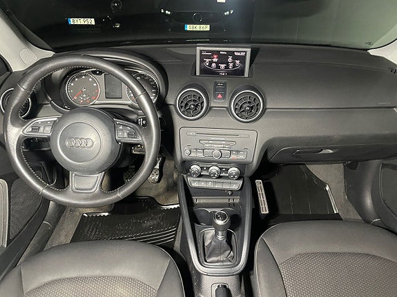 Audi A1 7 of 16