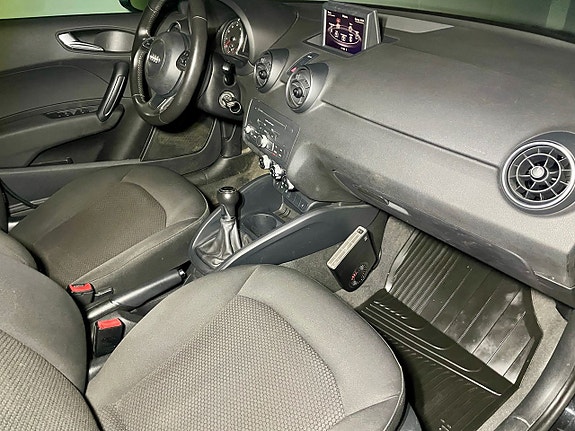 Audi A1 10 of 16