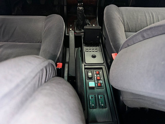 Peugeot 605 13 of 17