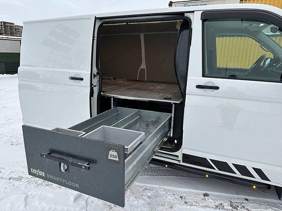 Volkswagen Transporter 5 of 5