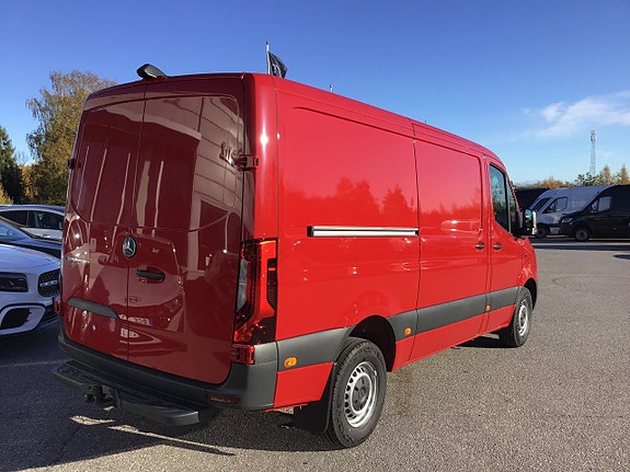 Mercedes-Benz eSprinter 414 3 of 17